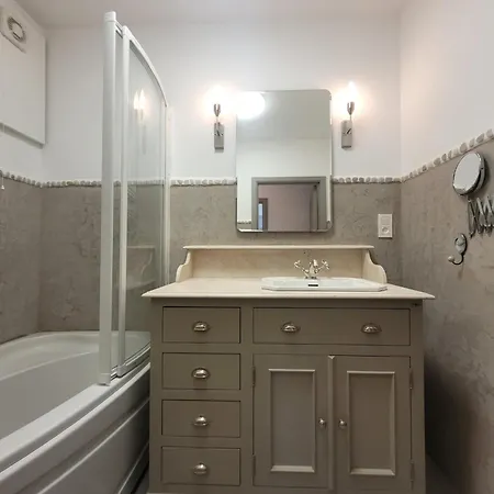 With Panoramic Sea Views Appartement