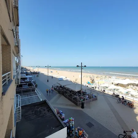 With Panoramic Sea Views *